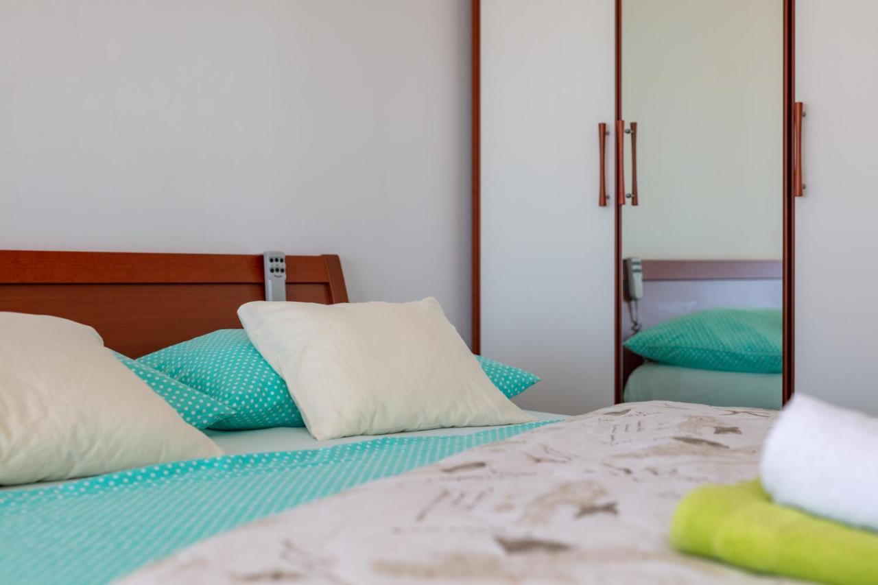 Apartments Antonio - Podstrana, Split Екстер'єр фото